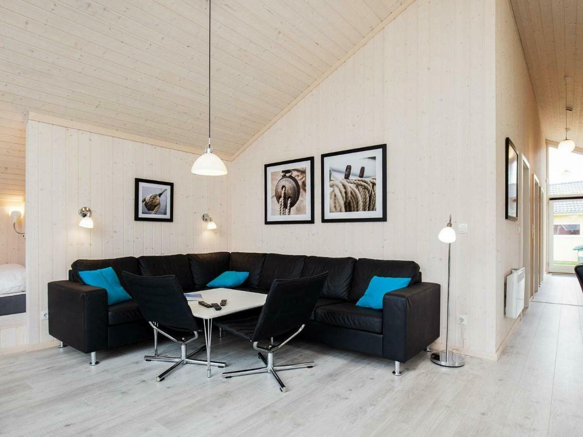 8 Person Holiday Home In Gro Enbrode Großenbrode Εξωτερικό φωτογραφία