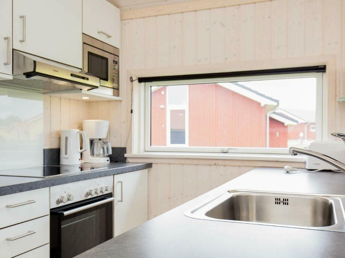 8 Person Holiday Home In Gro Enbrode Großenbrode Εξωτερικό φωτογραφία